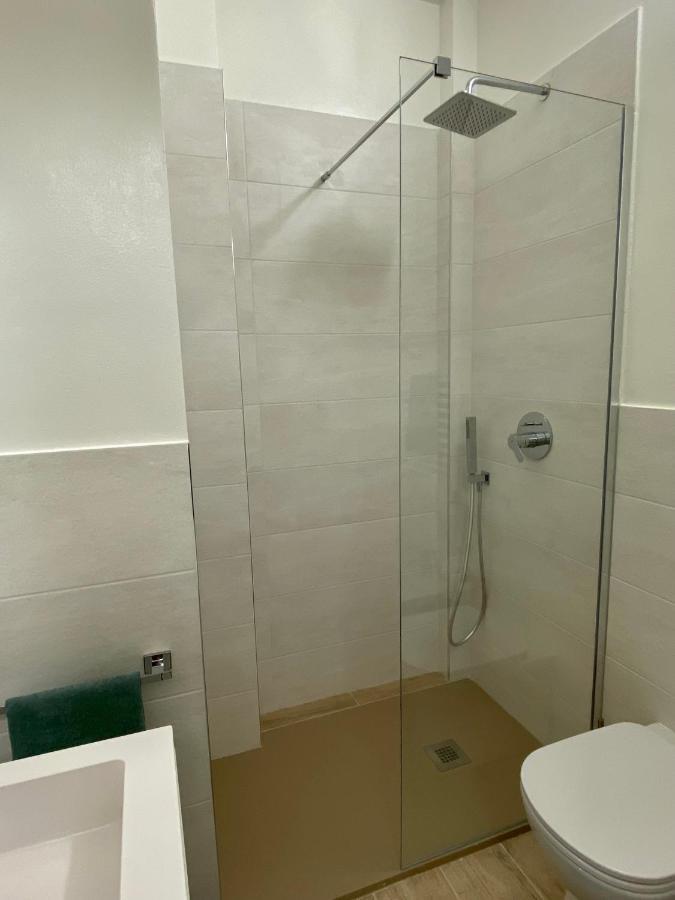 Suite Stresa Milano Centrale 3Pax Wifi Ngoại thất bức ảnh